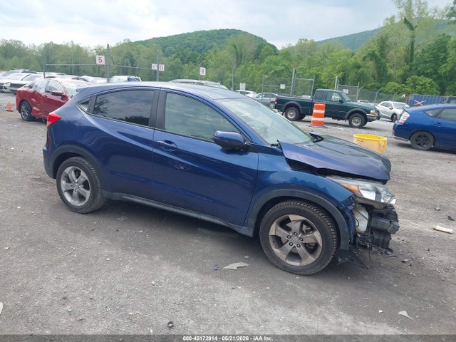Salvage Honda HR-V Image