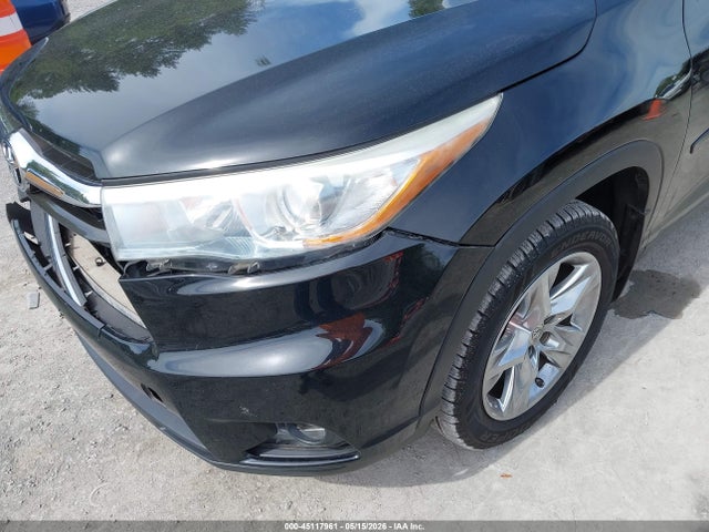 Toyota Highlander Limited V6