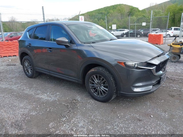 Salvage Mazda Cx Image