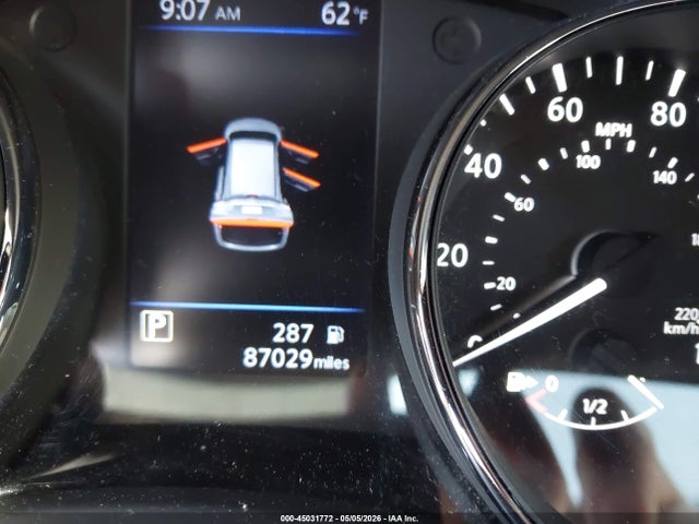 Nissan Rogue S