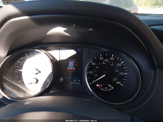 Nissan Rogue S