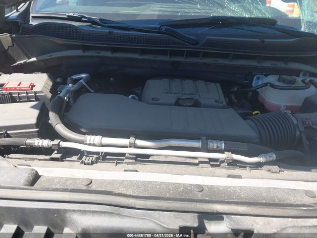 Chevrolet Silverado 1500 4wd  Short Bed Custom Trail Boss