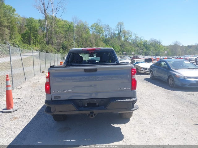 Chevrolet Silverado 1500 4wd  Short Bed Custom Trail Boss