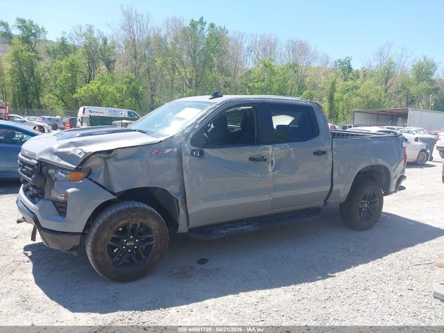 Chevrolet Silverado 1500 4wd  Short Bed Custom Trail Boss