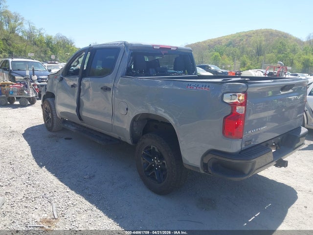 Chevrolet Silverado 1500 4wd  Short Bed Custom Trail Boss