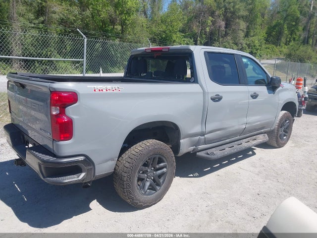 Chevrolet Silverado 1500 4wd  Short Bed Custom Trail Boss