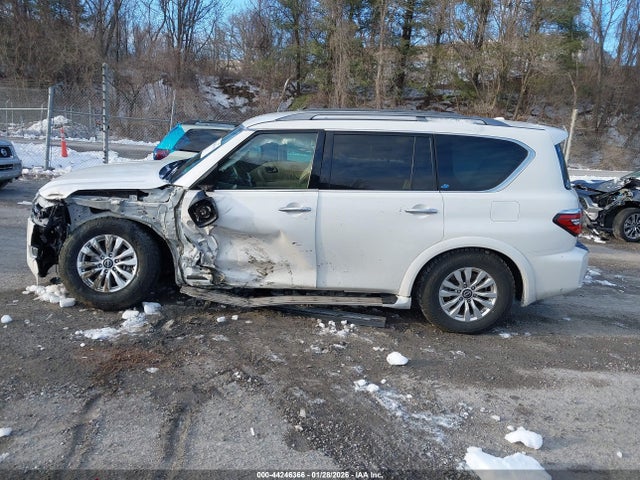 Nissan Armada Sv 4wd