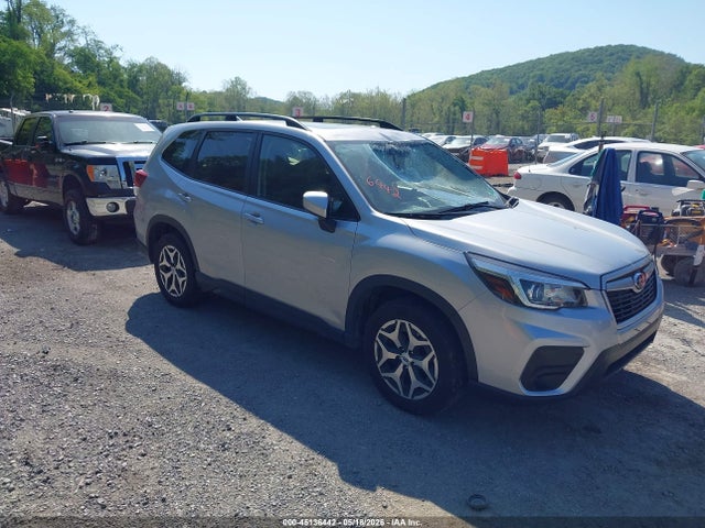 Salvage Subaru Forester Image
