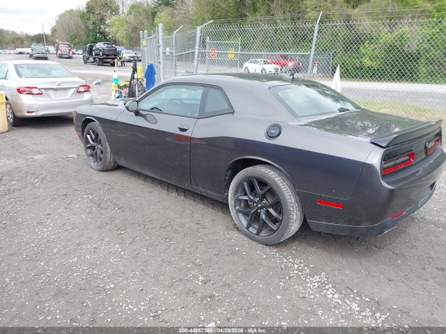Dodge Challenger Sxt
