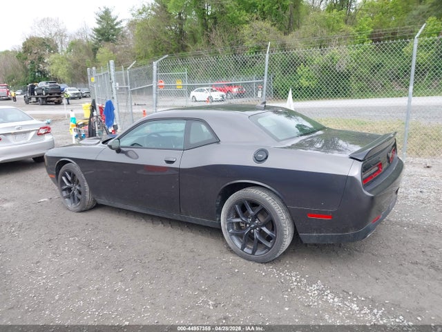 Dodge Challenger Sxt