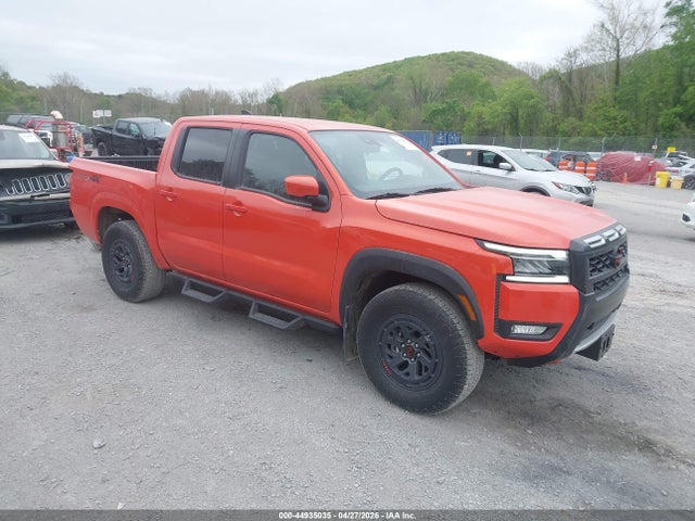 Salvage Nissan Frontier Image