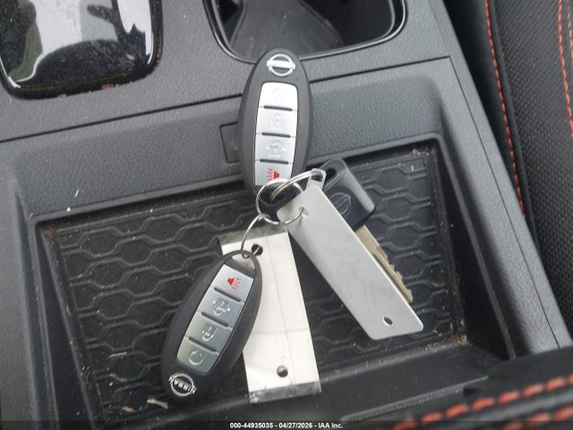 Nissan Frontier Pro-4x 4x4