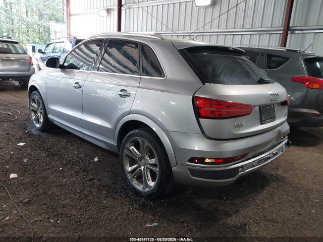 Audi Q3 2.0t Premium Plus