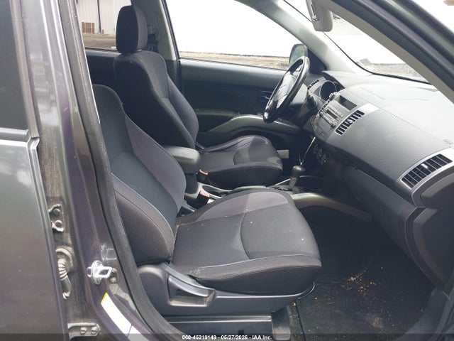Mitsubishi Outlander Es