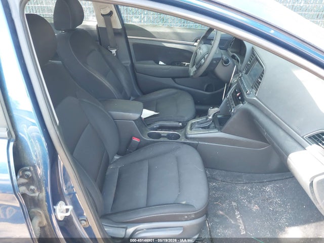 Hyundai ELANTRA Value Edition