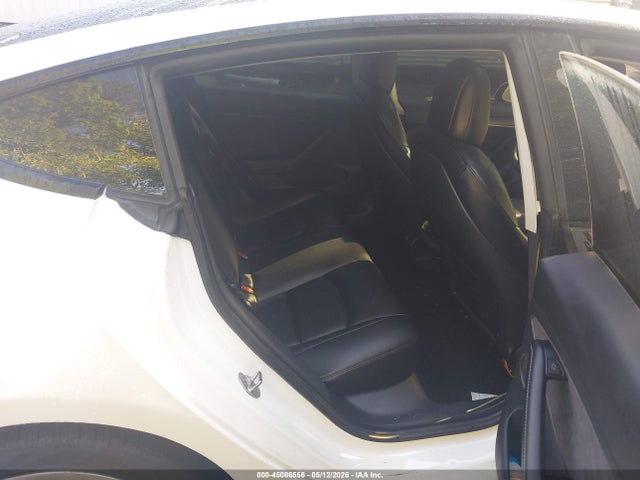 Tesla Model 3 Standard Range Plus Rear-wheel Drive