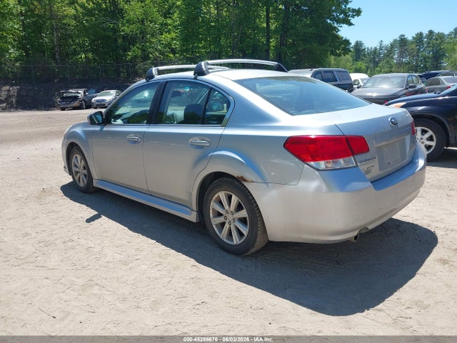 Subaru Legacy 2.5i Premium