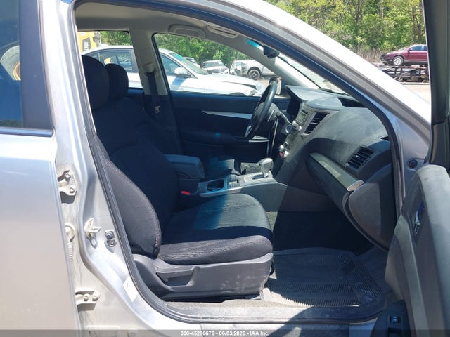 Subaru Legacy 2.5i Premium