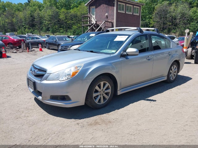 Subaru Legacy 2.5i Premium