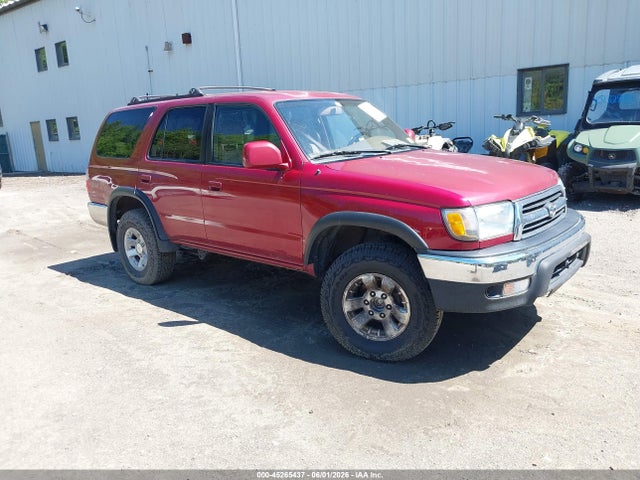 Salvage Toyota 4Runner Image