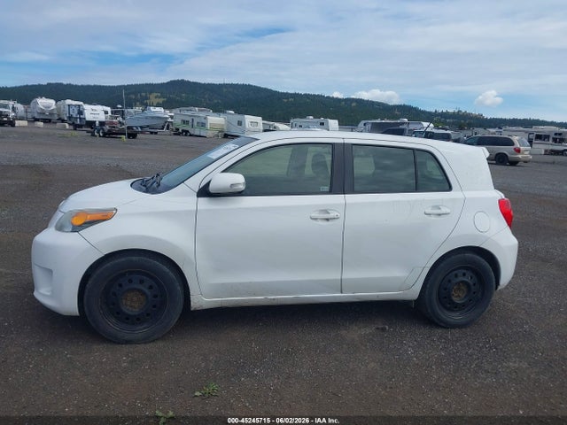 Scion xD