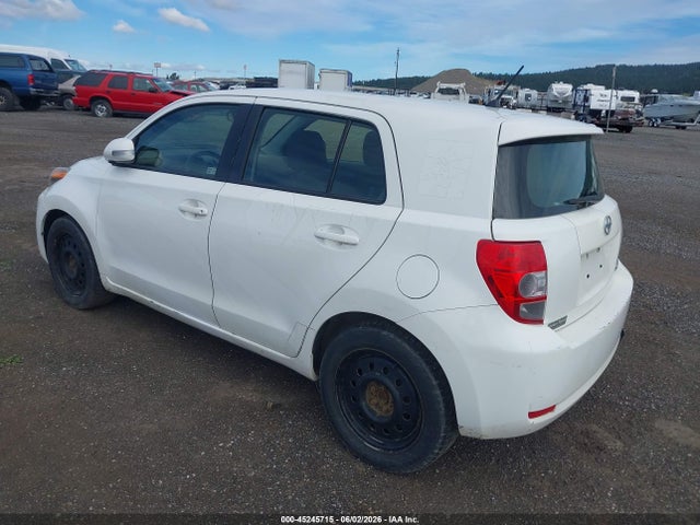 Scion xD