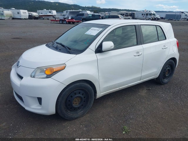 Scion xD