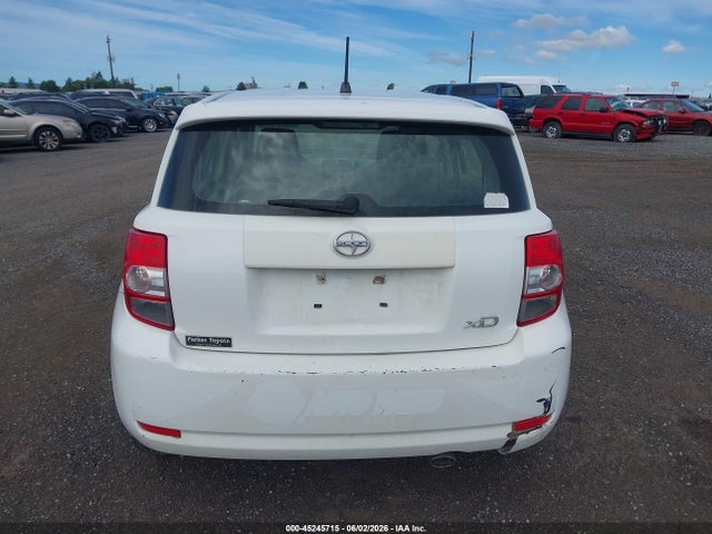 Scion xD