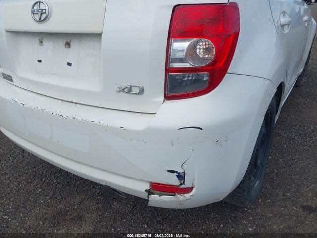 Scion xD