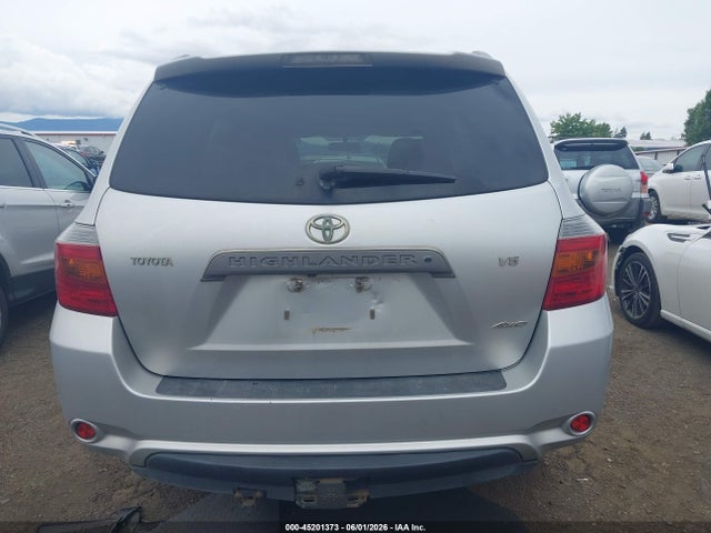 Toyota Highlander Sport