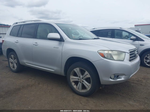 Toyota Highlander Sport