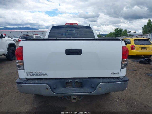 Toyota Tundra Limited 5.7l V8