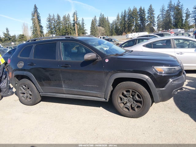 Jeep Cherokee Trailhawk 4x4