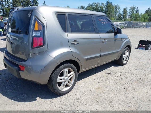 Kia Soul +