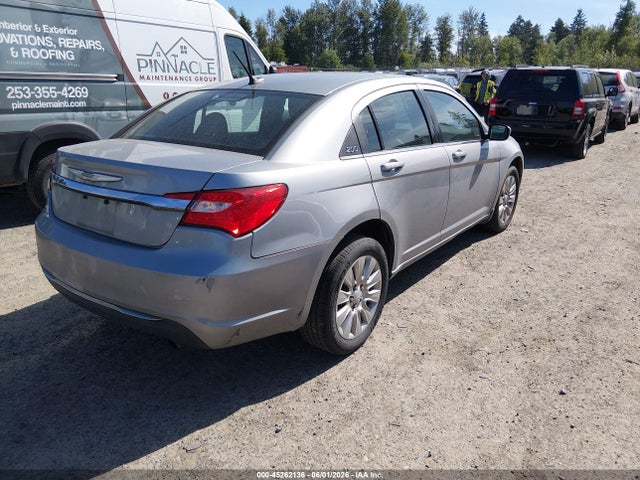 Chrysler 200 Lx