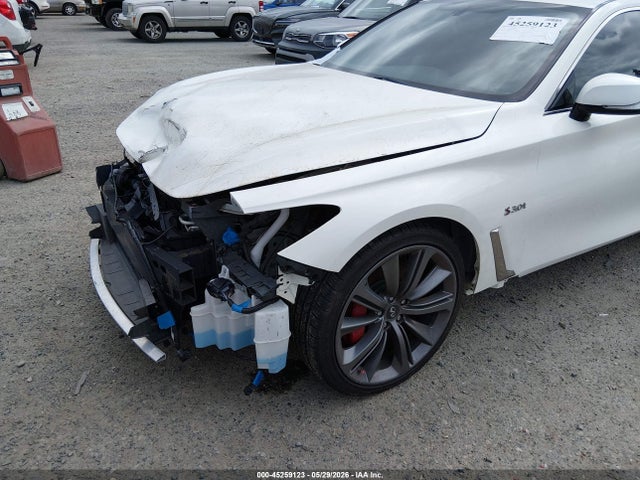 INFINITI Q60 3.0t Red Sport 400