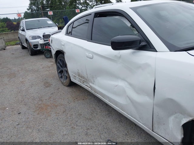 Dodge Charger Sxt Rwd
