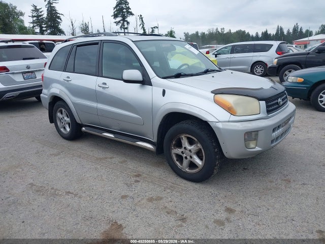Salvage Toyota RAV4 Image