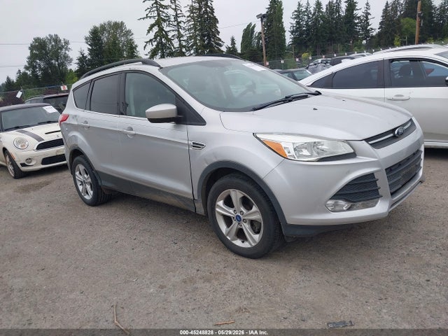 Salvage Ford Escape Image
