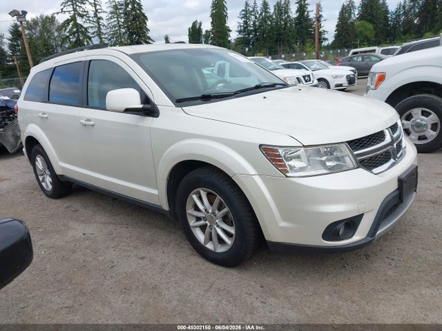 Salvage Dodge Journey Image