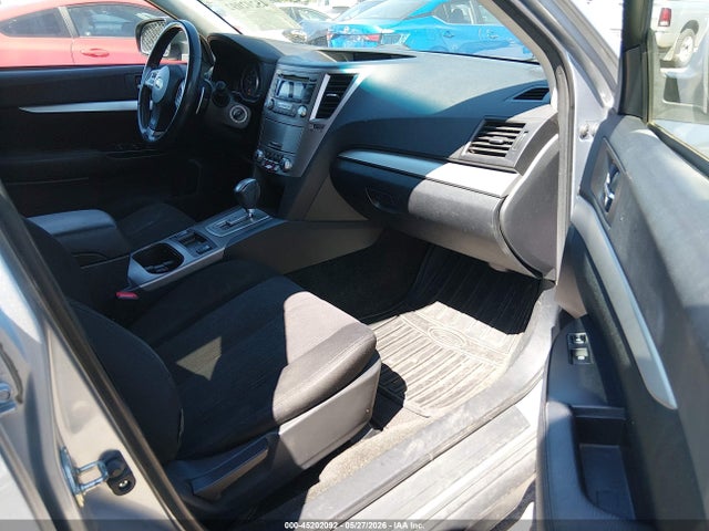 Subaru Outback 2.5i Premium