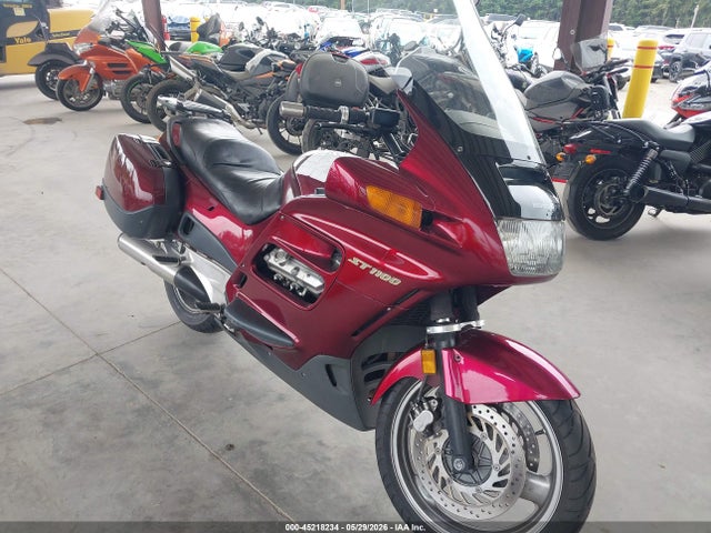 Salvage Honda St1100 Image