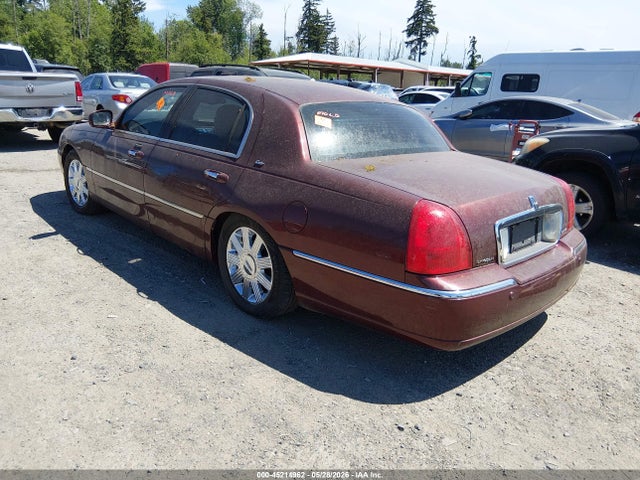 Lincoln Towncar Cartier