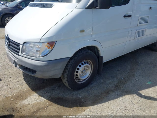 Dodge Sprinter Van 2500
