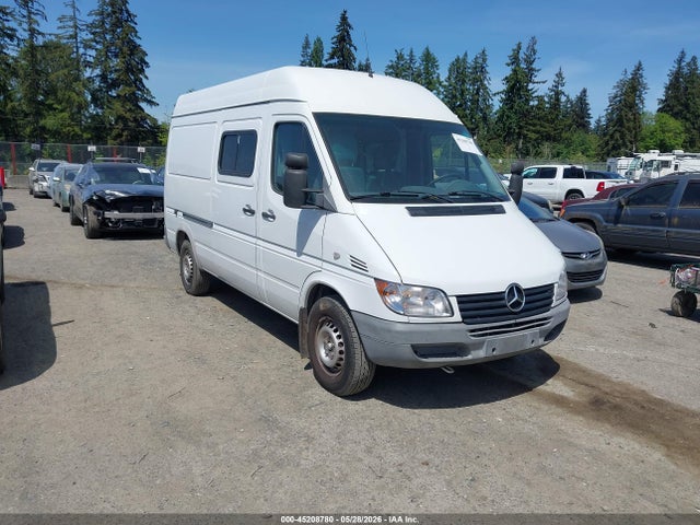 Salvage Dodge Sprinter Van 2500 Image