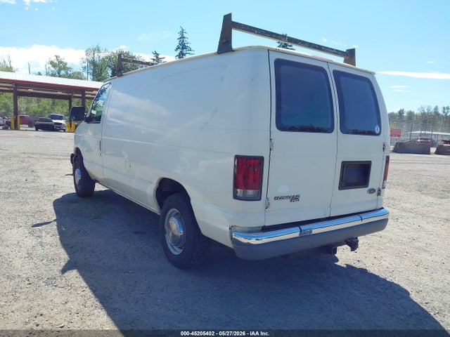 Ford Econoline E250 Van