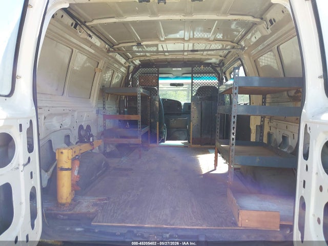 Ford Econoline E250 Van