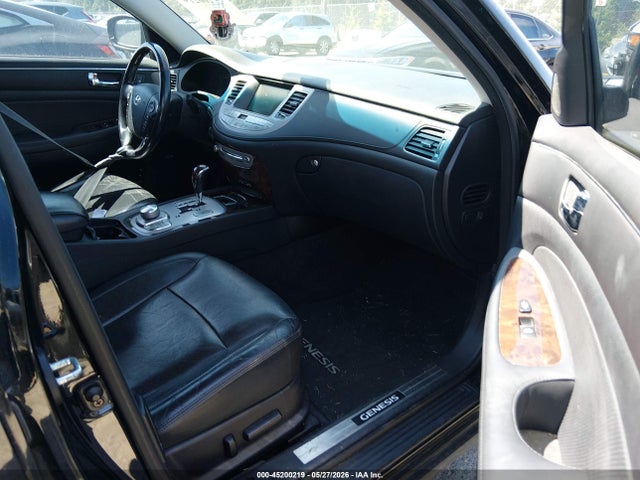 Hyundai Genesis 4.6