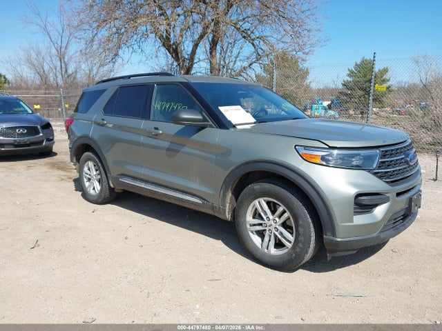 Salvage Ford Explorer Image
