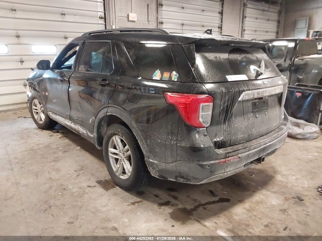 Ford Explorer Xlt